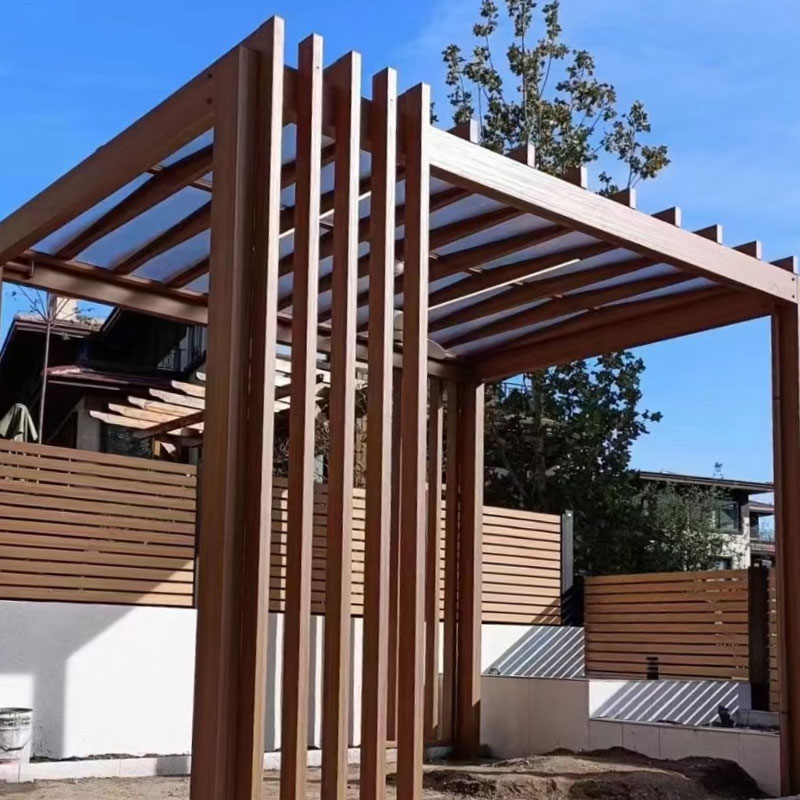 Pérgola metálica de imitación madera