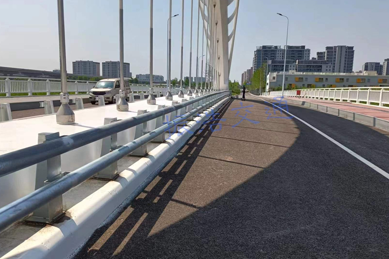 Barandilla de puente