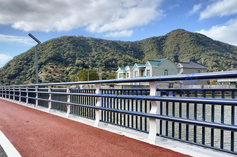 Barandilla de puente